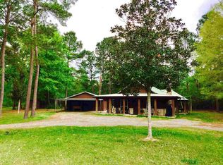 3350 Cherokee Ln, Kountze, TX 77625