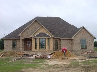 1230 Chartres, Kaufman, TX 75142