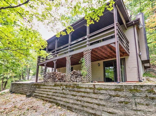 5026 Prides Xing, House Springs, MO 63051
