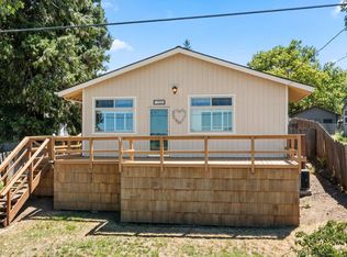 1026 Hanks St, Klamath Falls, OR 97601