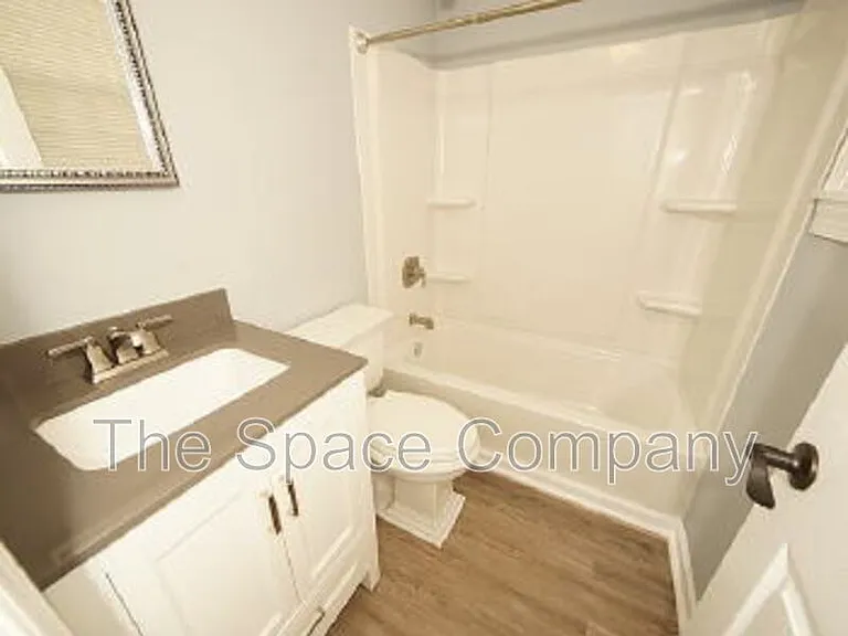 98 San Souci St #B — Photo 10