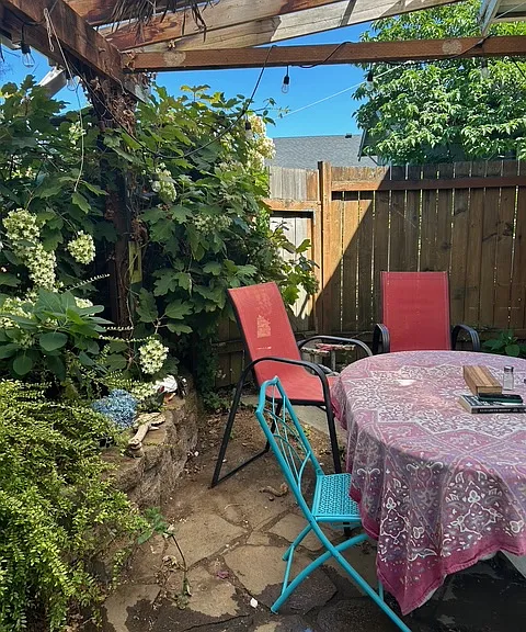 941 N Morgan St — Photo 4