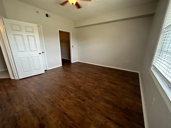 5th image of 5001 Baraldi Cir Unit 103