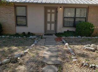 102 Pecan Way APT A, Kerrville, TX 78028