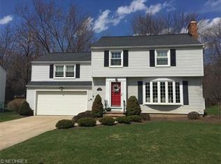 5281 Marian Dr, Lyndhurst, OH