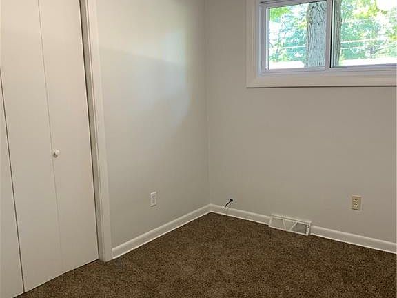 5th image of 4582 Aspen Dr