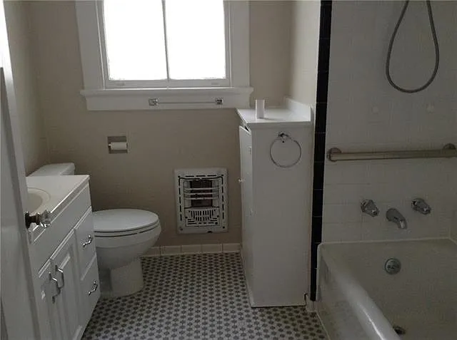 335 Virginia St — Photo 8