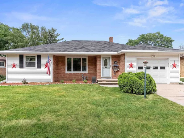 1747 Kimball St, Green Bay, WI 54302