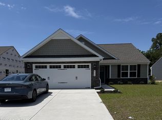 4154 Farmfield Dr, Navassa, NC 28451