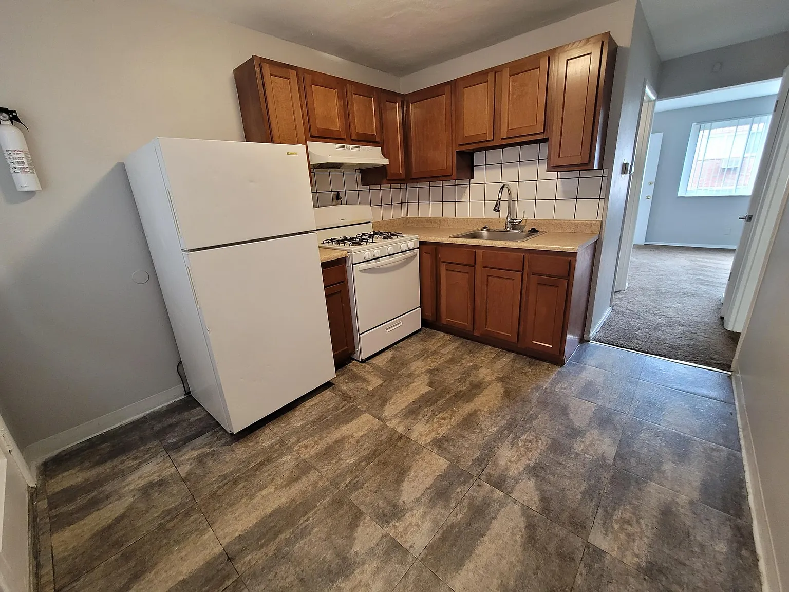 8718 Crocus Ln APT 3 photo 1