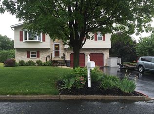 1142 Edward Ave, Allentown, PA 18103