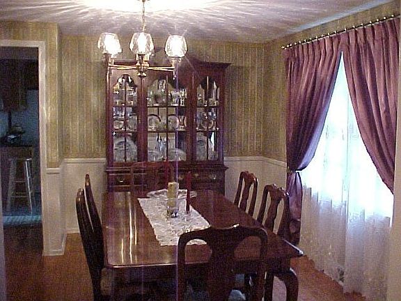 2nd image of 5859 Bradford Way