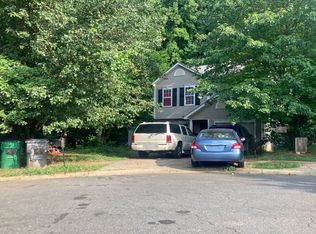1230 Hunter Forest Ct, Charlotte, NC 28213