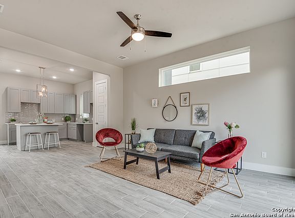 2nd image of 226 Rainbow Dr