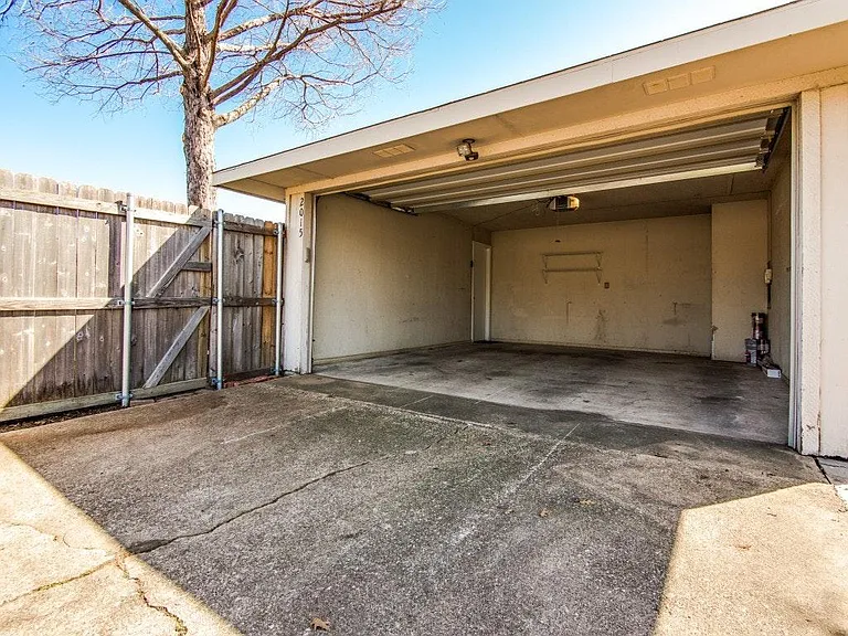 2 car garage.