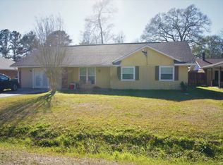 8668 Shadow Springs Blvd, Denham Springs, LA 70726