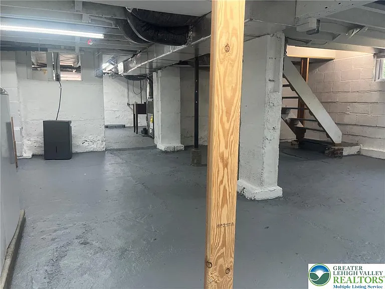 1839 Willow Park Rd — Photo 25