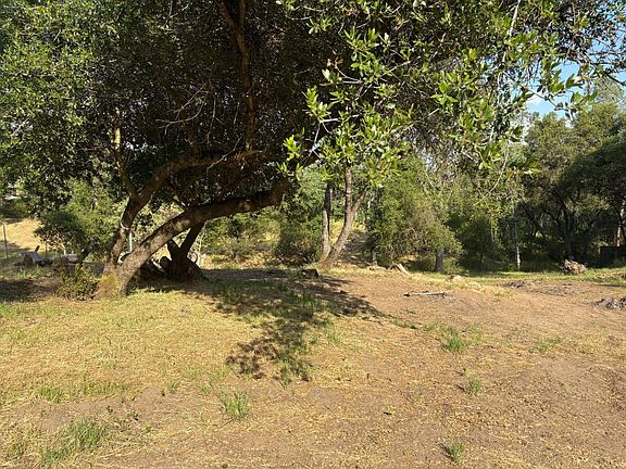 2nd image of LOT Chickasaw Road