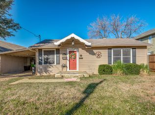 521 Estill St, Grapevine, TX 76051