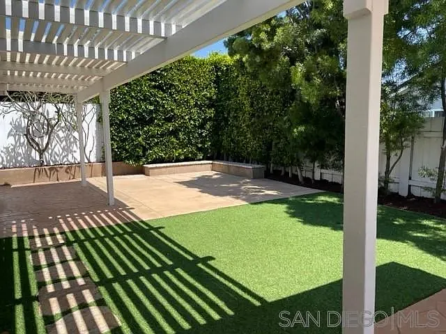 8809 Calle Perico — Photo 2