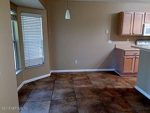 5th image of 11382 Landing Estates Dr