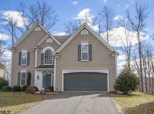 1981 Ridgetop Dr, Charlottesville, VA 22903