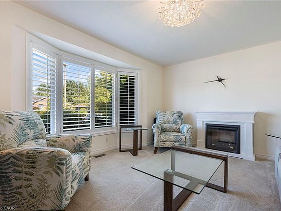 5th image of 1 Ravine Ct