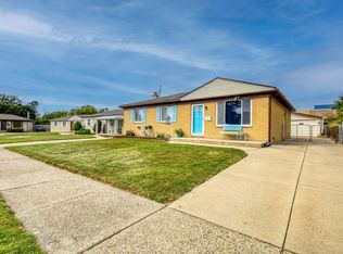 29555 Garden Ct, Roseville, MI 48066