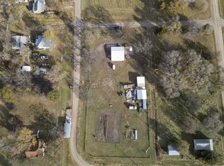 702 S Wyoming Ave, Orleans, NE 68966