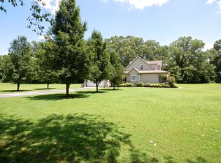 819 Perry Switch Rd, Jackson, TN 38301