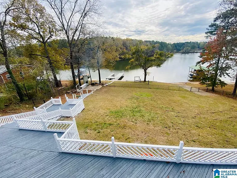992 Clear Creek Dr — Photo 23