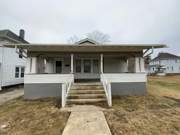 2 Delaware Ave, Danville, IL 61832