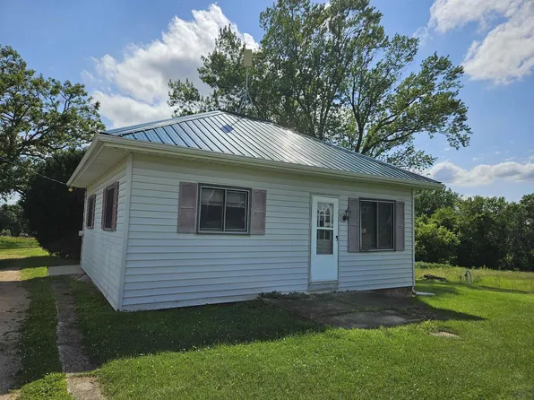7749 Highway 133, Potosi, WI 53820