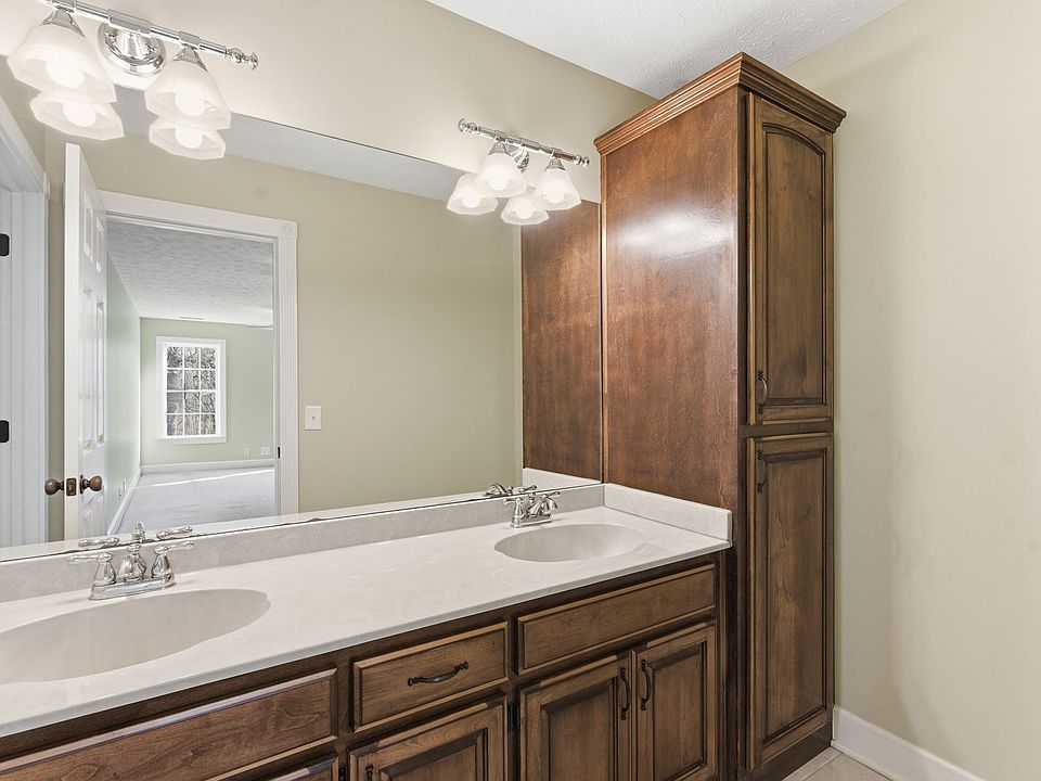 62nd image of this home