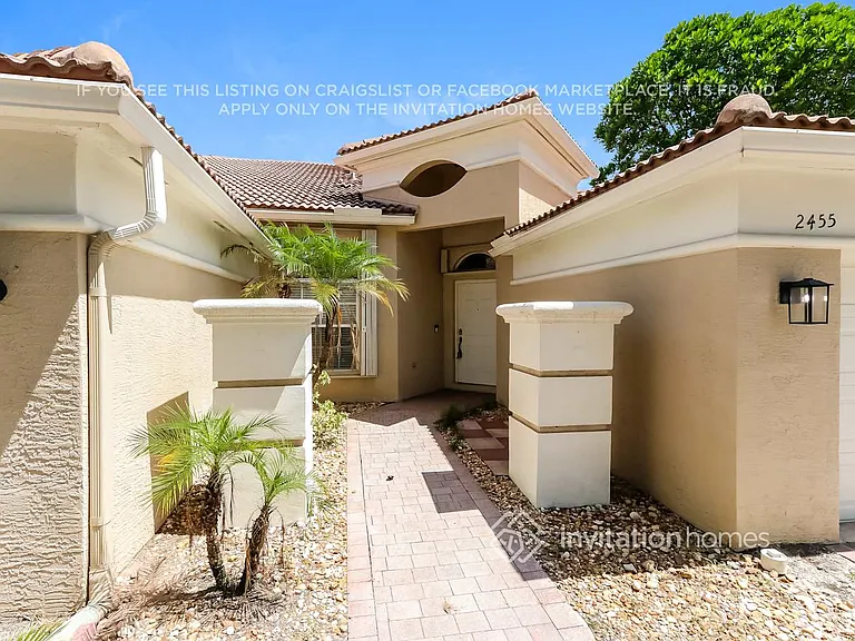 2455 Sandy Cay — Photo 4