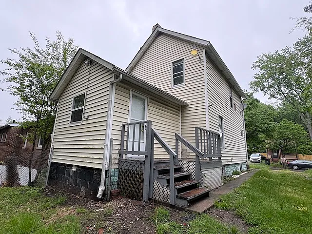 Building Photo - 822 Carlysle St