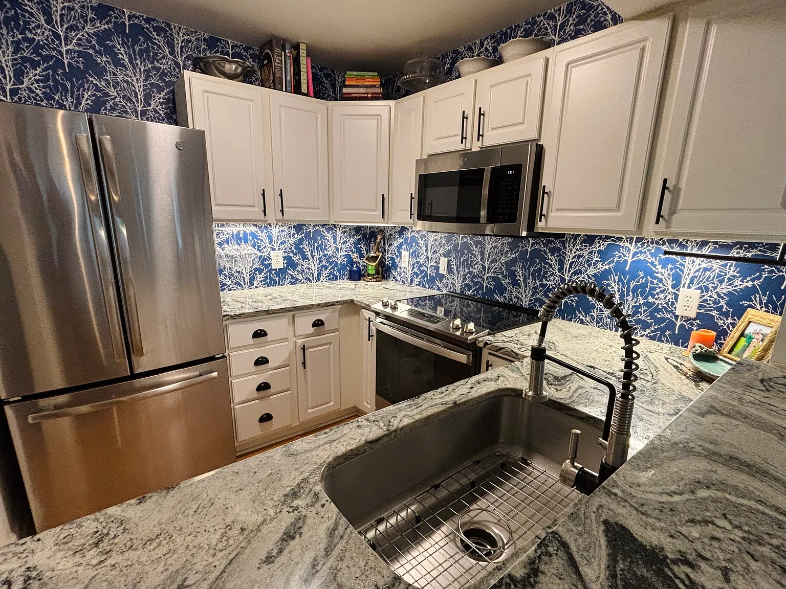 1 bed, 732 sqft, $1,650 — Photo 3