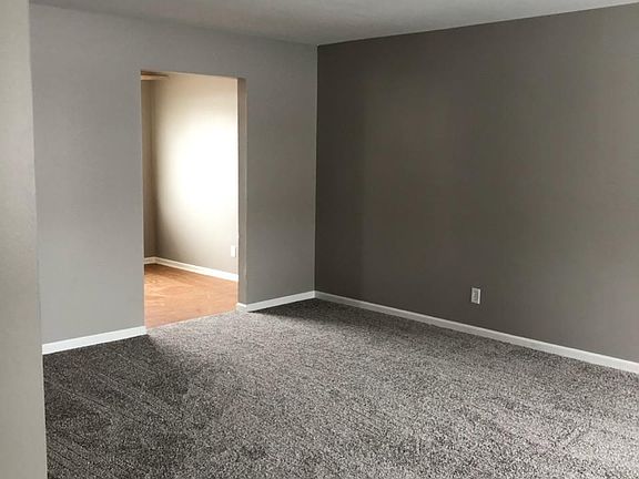 5th image of 4517 Apple Orchard Ln