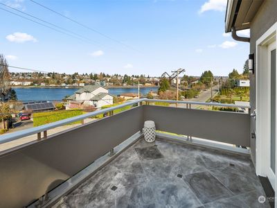 3757 W Commodore Way, Seattle, WA, 98199