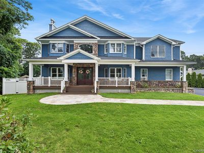 74 Laurel Drive, Smithtown, NY, 11787