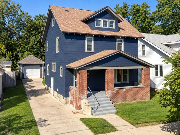 215 Brown St SE, Grand Rapids, MI 49507