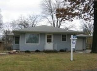 728 Chambers St, Ottawa, IL 61350