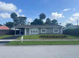 6221 SW 18th Pl, North Lauderdale, FL 33068