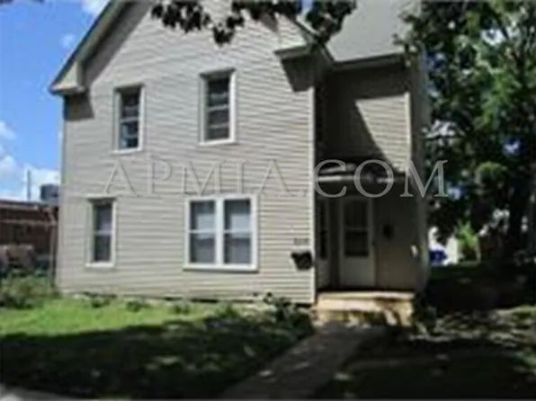 806 2nd Ave SW, Cedar Rapids, IA 52404
