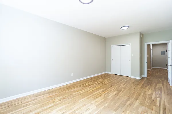 Rented by Compass | media 2