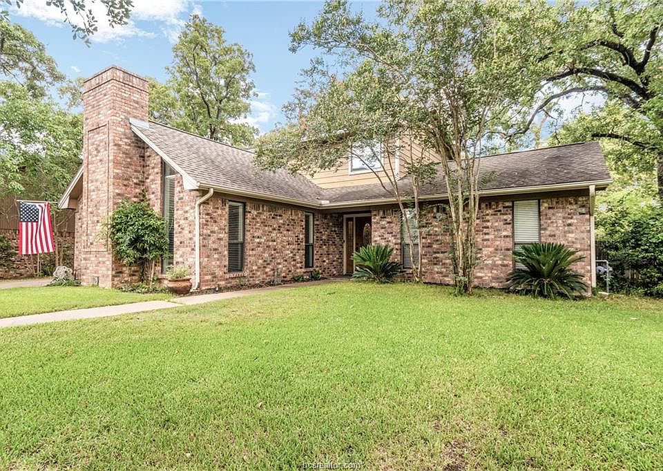 1st image of 8603 Amber Hill Ct