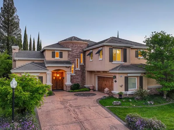 2201 Portmarnock Cir, Roseville, CA 95678