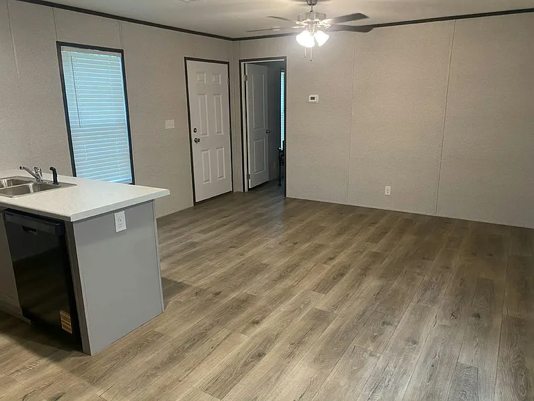 Lakeview Terrace — Photo 46