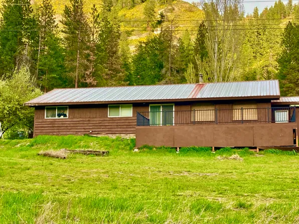17538 Chumstick Hwy, Leavenworth, WA 98826