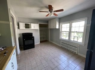 222 E Main St #2W, Meriden, CT 06450
